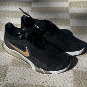 NWB - Nike Women's Vapor NXT Black and Gold Sneakers - Size 6.5